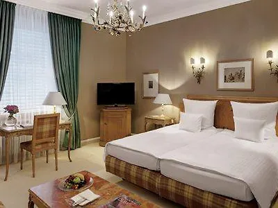 Hotel Excelsior München